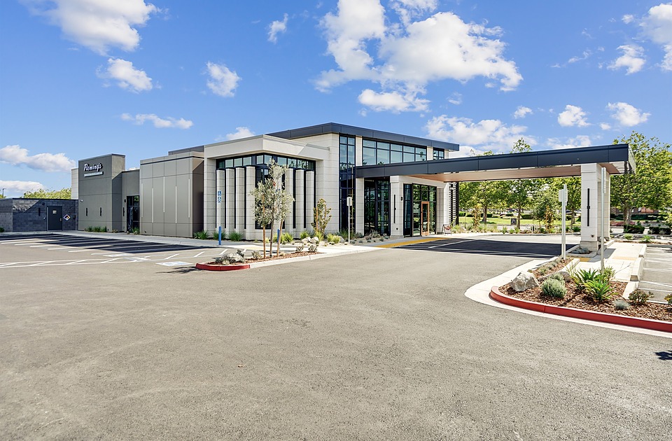 Commercial exterior preview for the Essential package