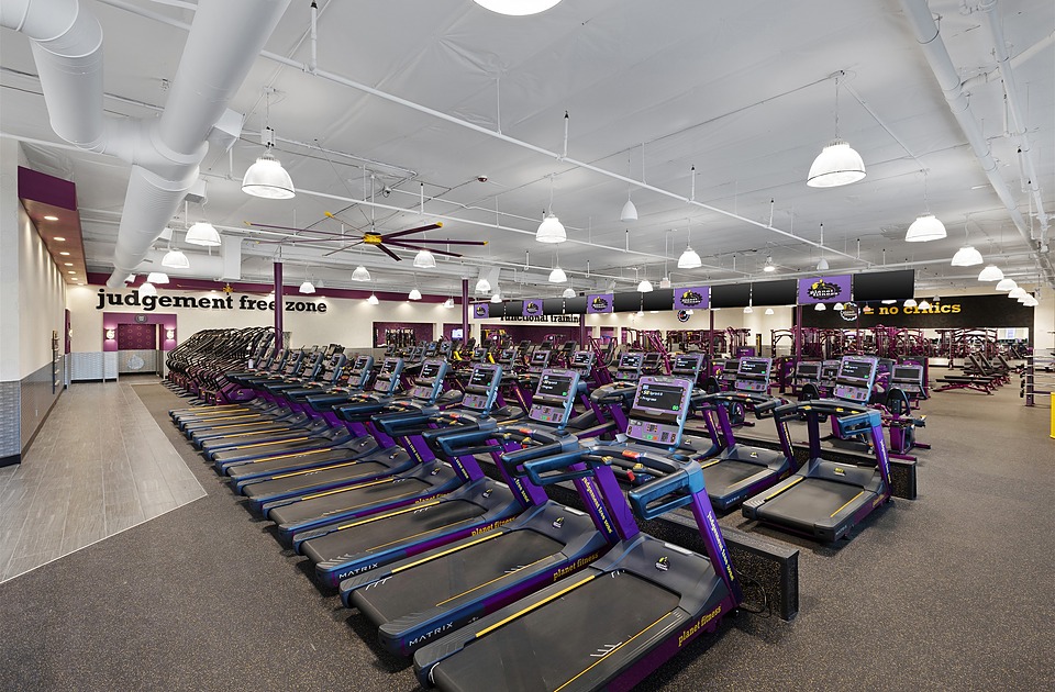 Commercial interior preview for the Showcase package